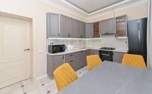 Дом 187м&sup2;, 3-этажный, участок 4 сот.  