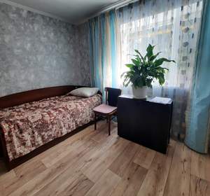 Дом 131м&sup2;, 3-этажный, участок 7 сот.  