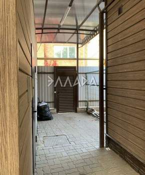 Дом 60м², 2-этажный, участок 6 сот.  