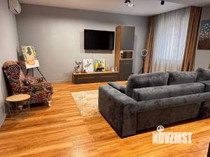 Дом 115м&sup2;, 2-этажный, участок 4 сот.  