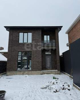 Дом 202м&sup2;, 2-этажный, участок 3 сот.  