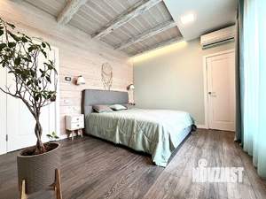 Дом 160м², 2-этажный, участок 6 сот.  