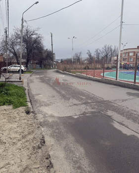 Дом 270м&sup2;, 3-этажный, участок 3 сот.  