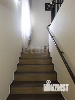 Дом 255м&sup2;, 2-этажный, участок 3 сот.  