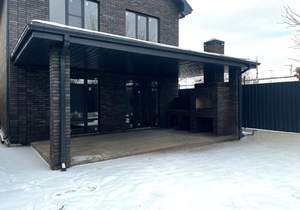 Дом 220м&sup2;, 3-этажный, участок 4 сот.  