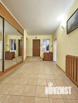 Дом 276м&sup2;, 1-этажный, участок 8 сот.  