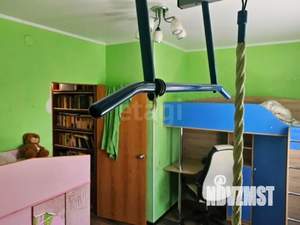 Дом 63м&sup2;, 2-этажный, участок 1 сот.  