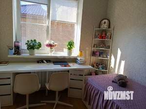 Дом 70м&sup2;, 2-этажный, участок 1 сот.  