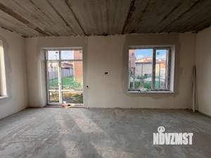 Дом 120м&sup2;, 2-этажный, участок 3 сот.  