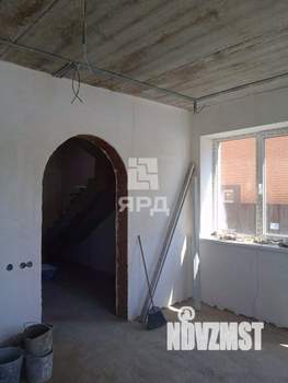 Дом 140м&sup2;, 2-этажный, участок 2 сот.  