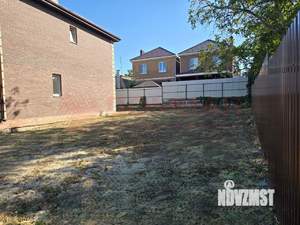 Дом 135м&sup2;, 2-этажный, участок 6 сот.  