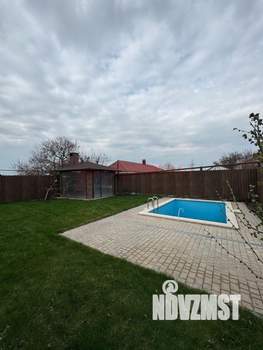 Дом 330м&sup2;, 2-этажный, участок 6 сот.  