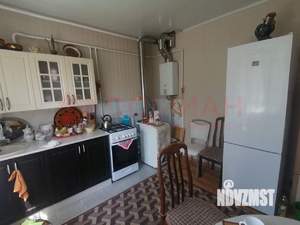 Дом 200м&sup2;, 1-этажный, участок 7 сот.  