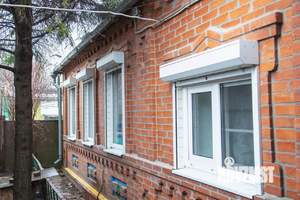 Дом 100м², 2-этажный, участок 3 сот.  