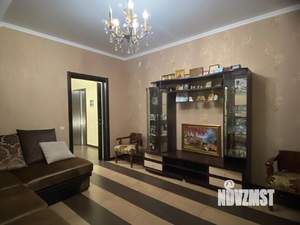 Дом 220м², 3-этажный, участок 3 сот.  
