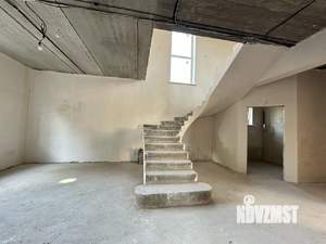 Дом 200м&sup2;, 2-этажный, участок 3 сот.  