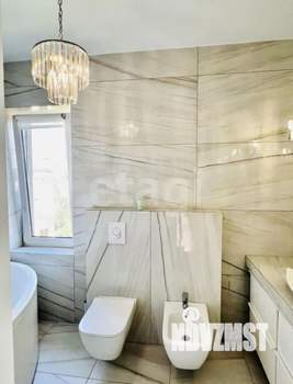 Дом 100м², 2-этажный, участок 3 сот.  