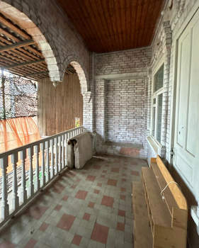 Дом 240м², 2-этажный, участок 5 сот.  