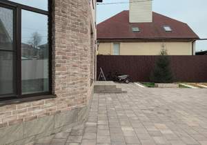 Дом 300м&sup2;, 2-этажный, участок 6 сот.  