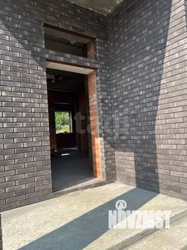 Дом 187м&sup2;, 2-этажный, участок 3 сот.  