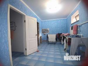 Дом 292м², 2-этажный, участок 6 сот.  