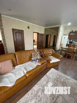 Дом 151м&sup2;, 2-этажный, участок 4 сот.  