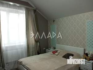 Дом 220м², 2-этажный, участок 7 сот.  