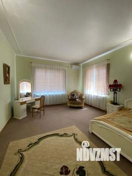 Дом 377м², 2-этажный, участок 7 сот.  