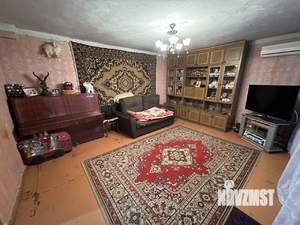 Дом 100м&sup2;, 1-этажный, участок 3 сот.  