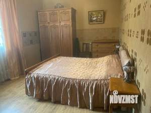 Дом 256м², 2-этажный, участок 6 сот.  