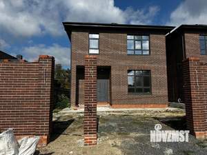 Дом 190м&sup2;, 2-этажный, участок 3 сот.  