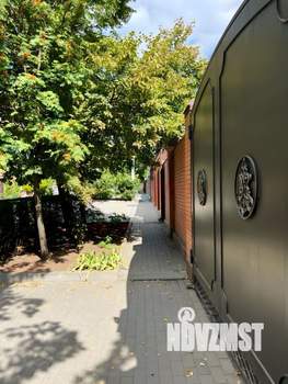 Дом 216м&sup2;, 3-этажный, участок 3 сот.  