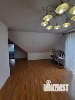 Дом 240м², 2-этажный, участок 6 сот.  