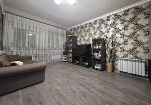 Дом 194м&sup2;, 2-этажный, участок 6 сот.  