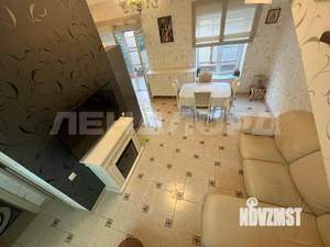 Дом 100м², 3-этажный, участок 1 сот.  