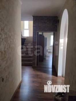 Дом 126м&sup2;, 2-этажный, участок 8 сот.  