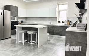 Дом 180м&sup2;, 2-этажный, участок 5 сот.  