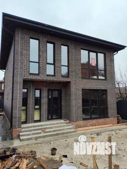 Дом 220м², 3-этажный, участок 4 сот.  