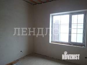 Дом 102м&sup2;, 1-этажный, участок 3 сот.  