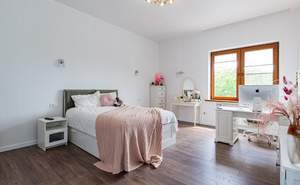 Дом 455м&sup2;, 2-этажный, участок 12 сот.  