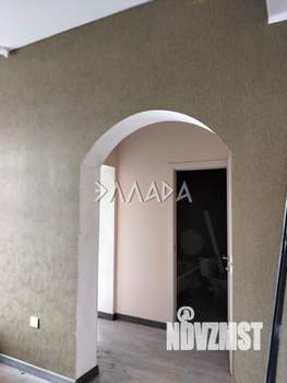 Дом 440м², 3-этажный, участок 6 сот.  