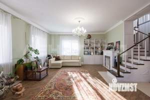 Дом 188м&sup2;, 2-этажный, участок 6 сот.  