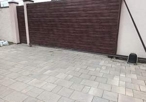 Дом 300м&sup2;, 2-этажный, участок 6 сот.  