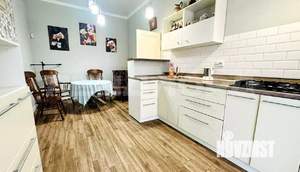 Дом 128м&sup2;, 2-этажный, участок 3 сот.  