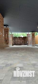 Дом 233м&sup2;, 2-этажный, участок 4 сот.  