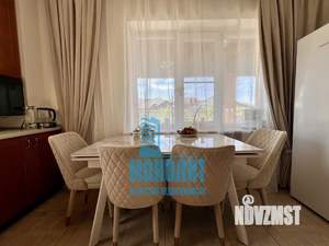 Дом 255м&sup2;, 2-этажный, участок 7 сот.  