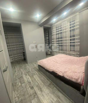 Дом 200м&sup2;, 3-этажный, участок 1 сот.  