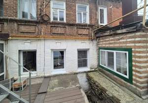 Дом 30м&sup2;, 3-этажный, участок 6 сот.  