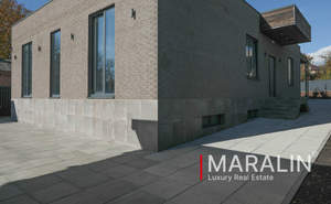 Дом 300м², 1-этажный, участок 13 сот.  