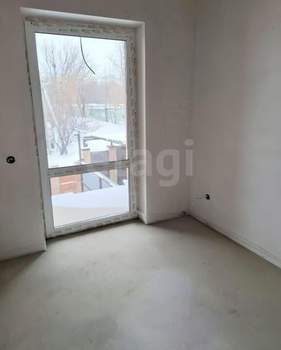 Дом 168м&sup2;, 2-этажный, участок 3 сот.  